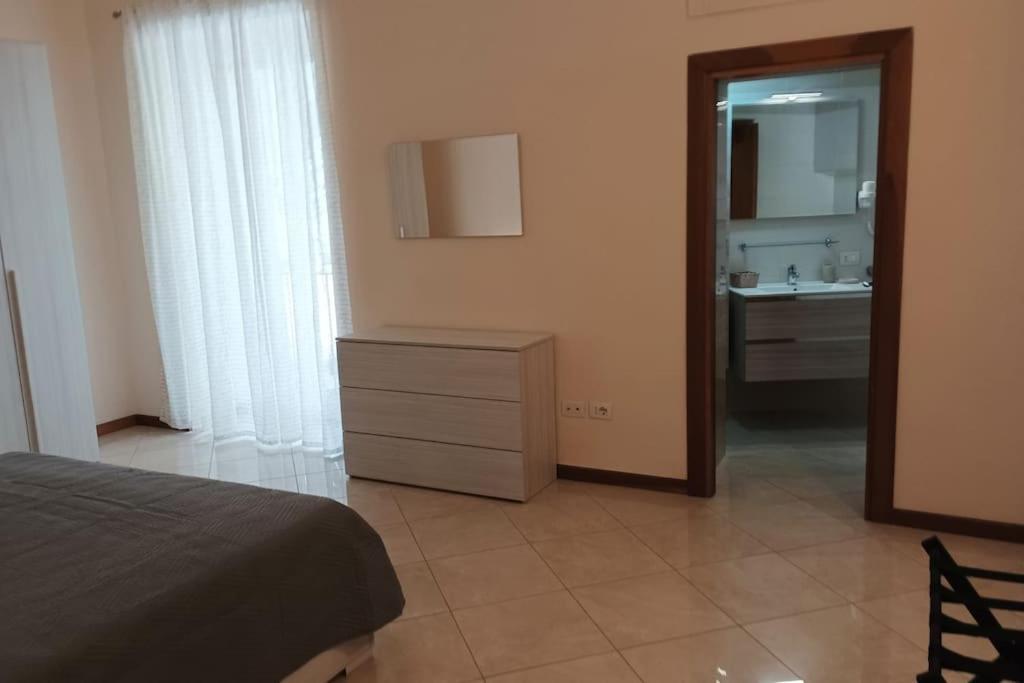 شقة A Casa Di Laura نابولي المظهر الخارجي الصورة